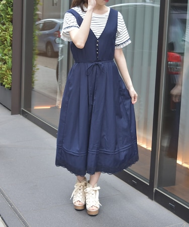 連ボタンタックジャンスカ