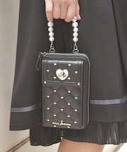 ハート刺繍スマホポシェット