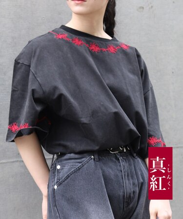 彼岸花刺繍半袖Tシャツ