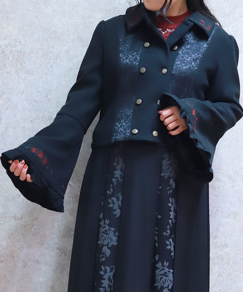 axes femme 刺繍入ジャカード切替コート　Mサイズ　ショートコート 刺繍入ジャカード切替コート｜アクシーズファム アウトレットの