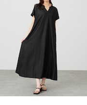 Vネックワンピース