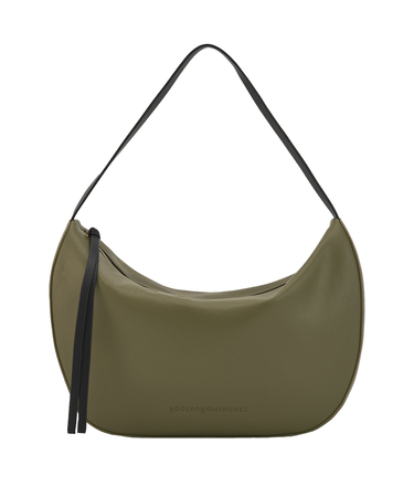 ノンレザーのミディアムバッグ