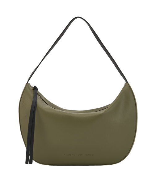 ノンレザーのミディアムバッグ