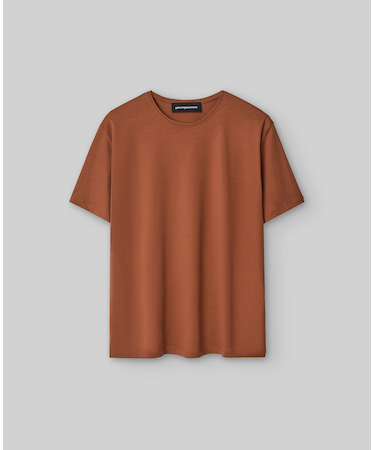 リヨセルとコットンのTシャツ