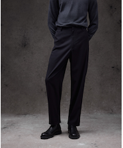 ブラック テーラードパンツ