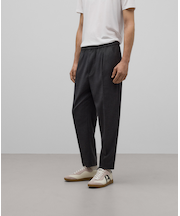 ジョガーパンツ