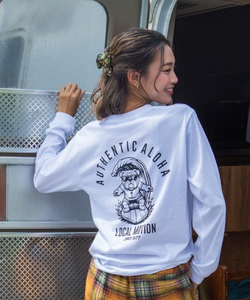 ｻｰﾌﾄﾞｯｸﾞｱｰﾁ長袖Tｼｬﾂ