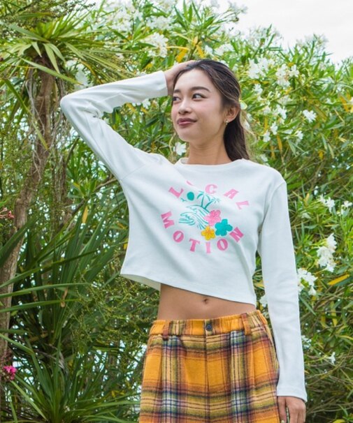 ﾗﾒﾌﾟﾘﾝﾄﾌﾗｲｽﾐﾆ長袖Tｼｬﾂ