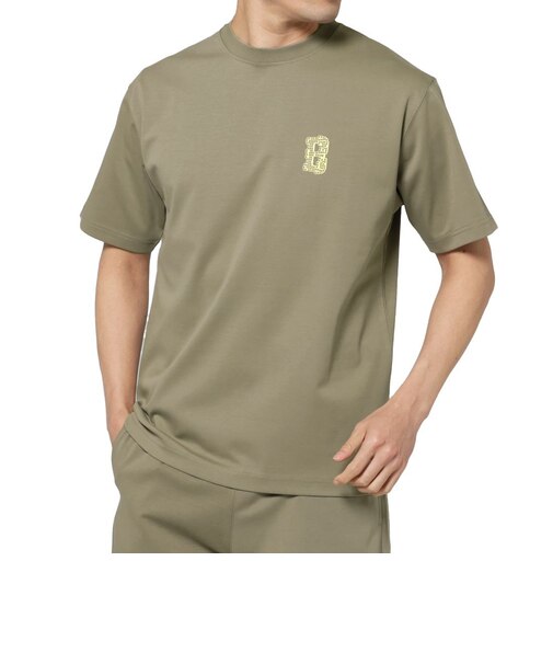 セットアップ ワンポイントロゴ入りTシャツ