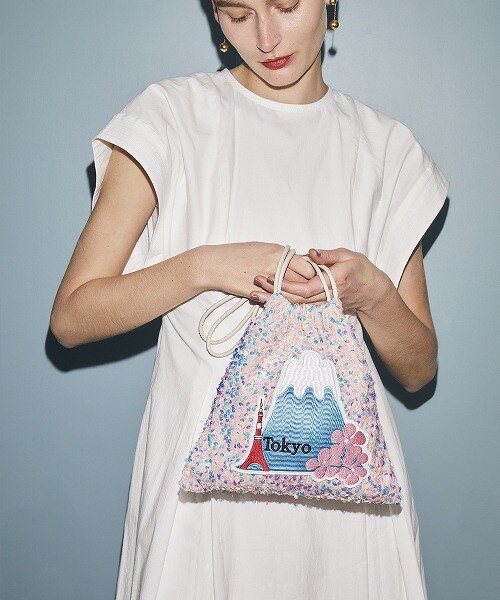 TREASURE TOPKAPI】スパンコール エンブロイダリー刺繍 巾着 バッグ