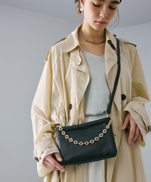 TREASURE TOPKAPI】スムース レザー チェーン付き スワローマチ ミニ