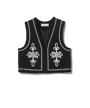 コード 刺繍 ベスト