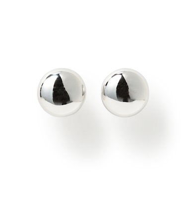 ボール ピアス