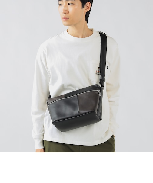 フェイクレザー 切替 ショルダーバッグ