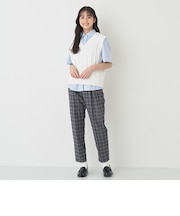 テーパードパンツ
