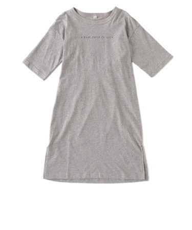 背中開きTシャツワンピース