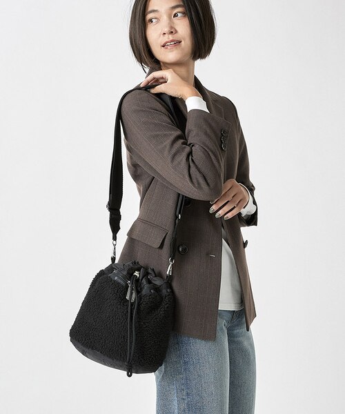 SHERPA MINI BACKPACK ジェットブラックシェルパ