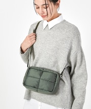 PUFFY MINI CUBE ダスティーオリーブ