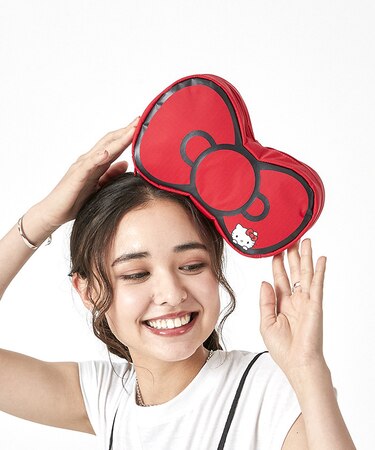 RIBBON COSMETIC CLUTCH スタイルエッセンシャル