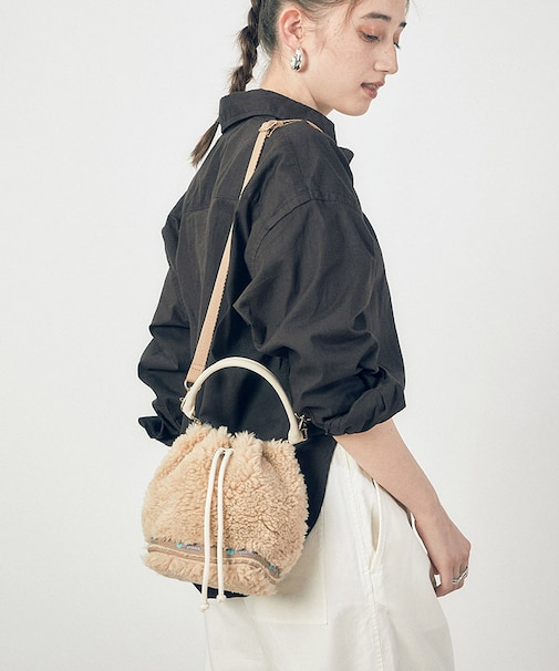 SM DRAWSTRING BAG ファーストウォームベージュファー