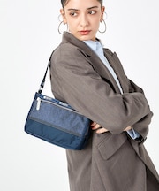 SM ZIP SHOULDER BAG ミディアムデニムウォッシュ