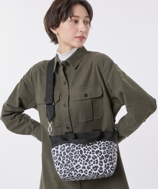 SMALL BUCKET TOTE ニュートラルレオパード