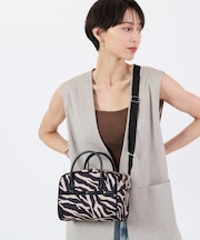 SQUARE TH CROSSBODY アップタウンラフィアゼブラ/ブラック