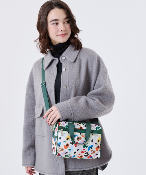 EVERYDAY SM SATCHEL シティオブアップルズ