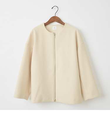 ニードルジャージーライトアウター