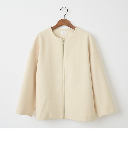 ニードルジャージーライトアウター