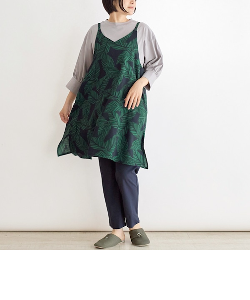 ボタニカルプリントキャミエプロン