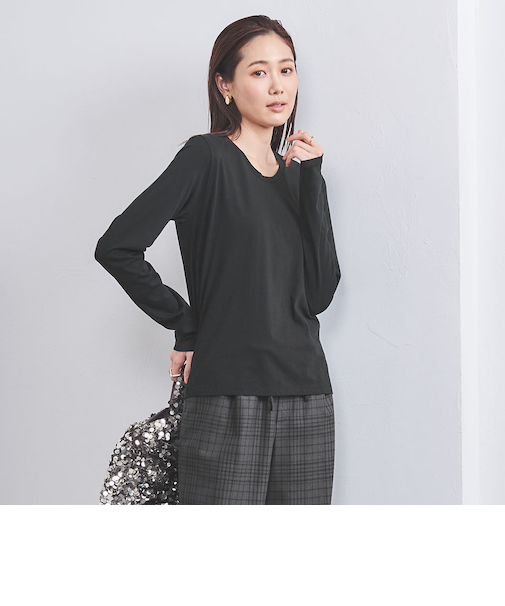Uネック ロングスリーブ Tシャツ