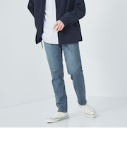 シグネチャーデニム スリムテーパード デニムパンツ