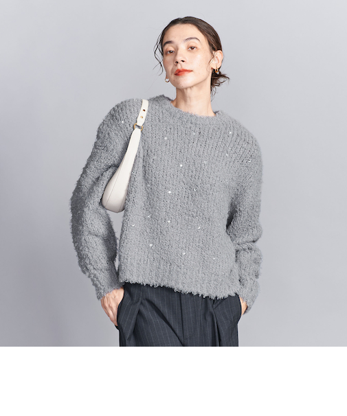 ビジュー×フェザーヤーン クルーネックニット