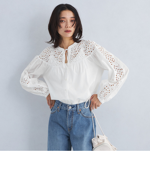 カットワーク ギャザー ブラウス