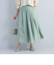 グロッシー フレア スカート