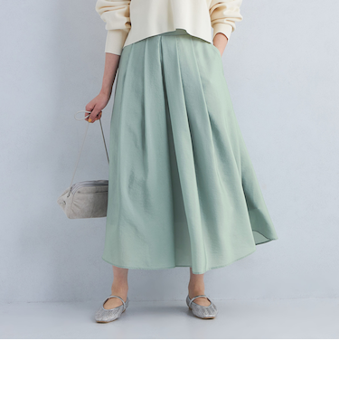 グロッシー フレア スカート