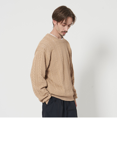 アイレット パターン クルーネック ニット