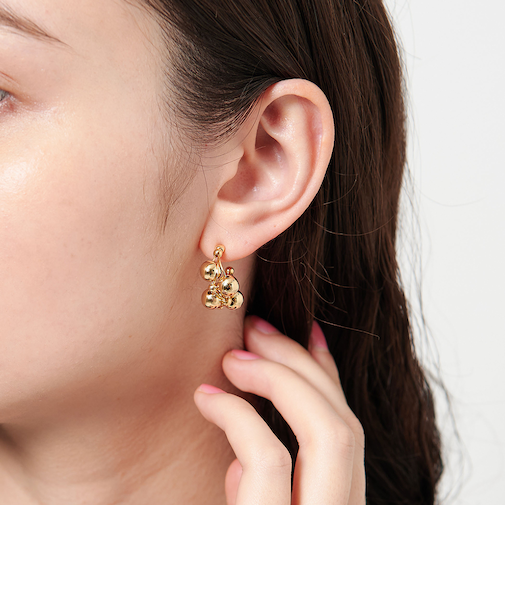 メタルボール ピアス