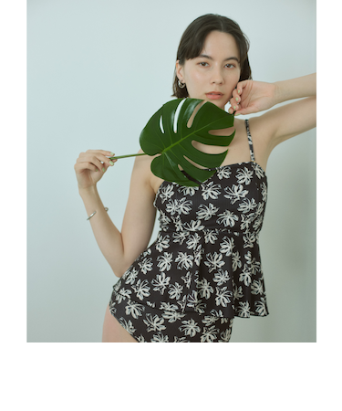 ペプラムビスチェ&ショーツ 花柄 スイムウェア / 水着