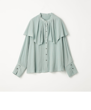 ＜EMMEL REFINES＞EM パウダリータッチサテン ケープ ブラウス