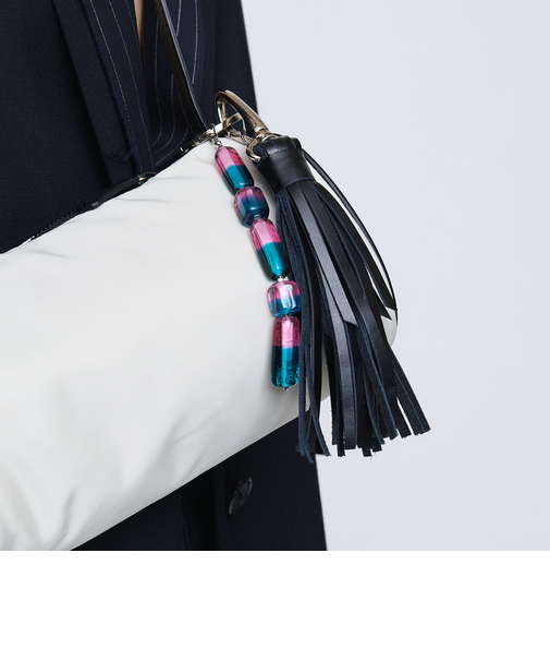 ＜AEWEN MATOPH＞GLASS FRINGE チャーム