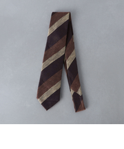 レジメンタル ネクタイ