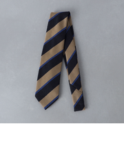 レジメンタル ネクタイ