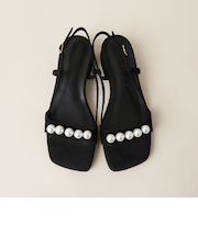 パールライクビジュー サンダル30↑