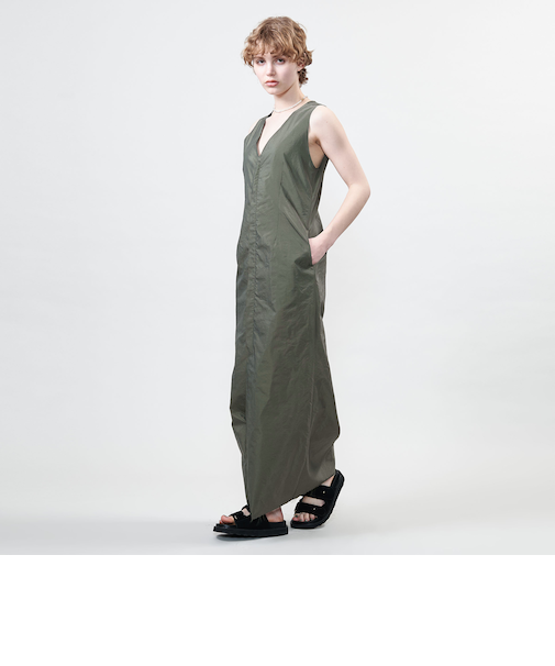 <ASTRAET> フロントジップ Vネック ノースリーブワンピース