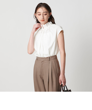 フリルカラー フレンチスリーブ ブラウス