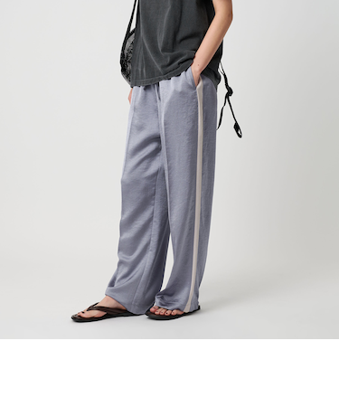 ポリエステルサテンサイドラインパンツ