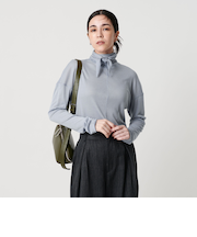 ボウタイ クルーネック プルオーバー