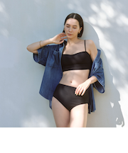 サッカービスチェ&ショーツ スイムウェア / 水着